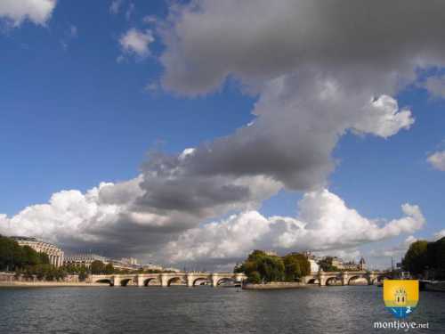 Pont- Neuf de Paris-  Pont Neuf is the oldest standing bridge across the river Seine in Paris, France