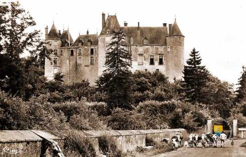 Château de Saint-Brisson-sur-Loire, carte postale