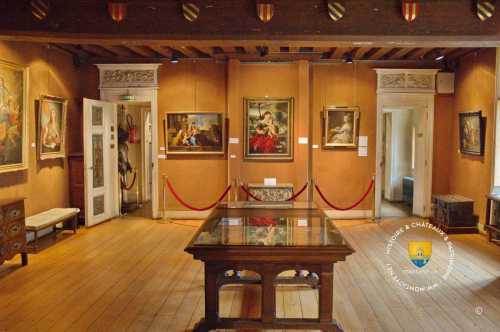 Musée dans le châteler d&#039;entrée du château de Dourdan