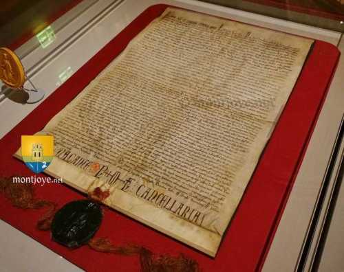 Charte de Fondation de la Sainte-Chapelle de Paris, par Saint-Louis alors à l&#039;époque Louis IX