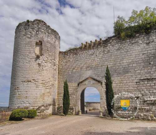 Tour Hagard du château de Saint-Aignan,